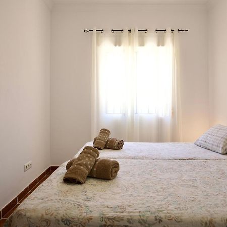 נרחה Apartamento Cerca De La Playa Torrecilla מראה חיצוני תמונה
