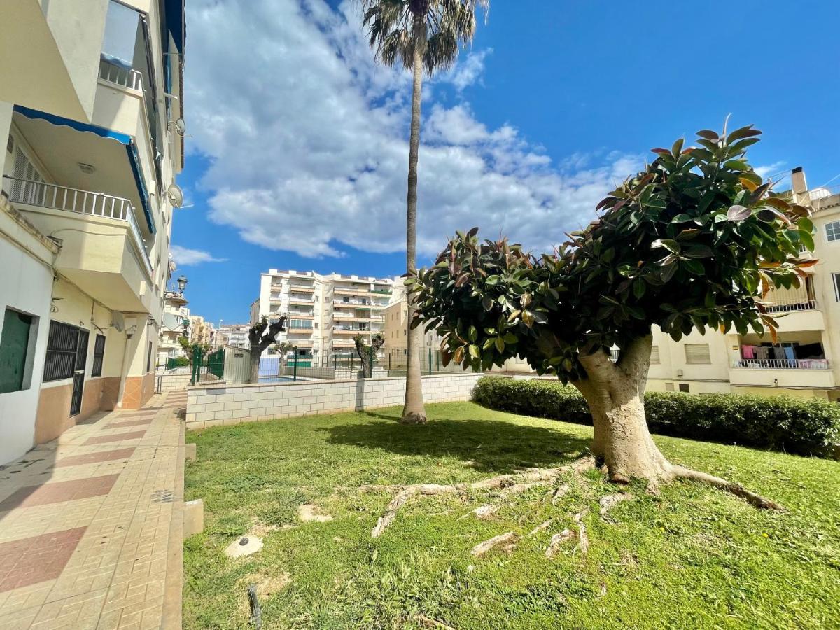 נרחה Apartamento Cerca De La Playa Torrecilla מראה חיצוני תמונה