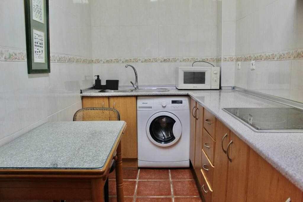 נרחה Apartamento Cerca De La Playa Torrecilla מראה חיצוני תמונה