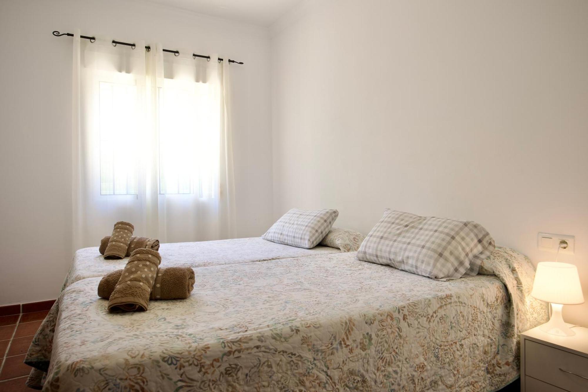 נרחה Apartamento Cerca De La Playa Torrecilla מראה חיצוני תמונה